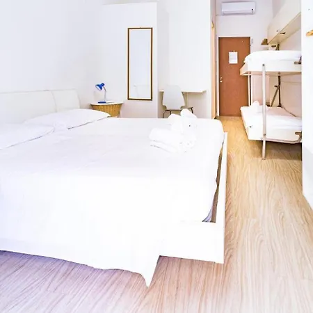 Garni' Serena 3* カオルレ