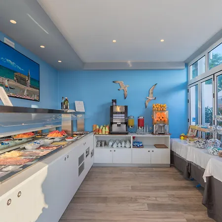 ホテル Garni' Serena