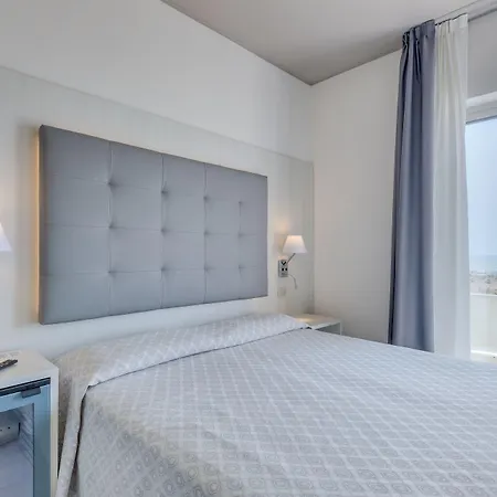 ホテル Garni' Serena