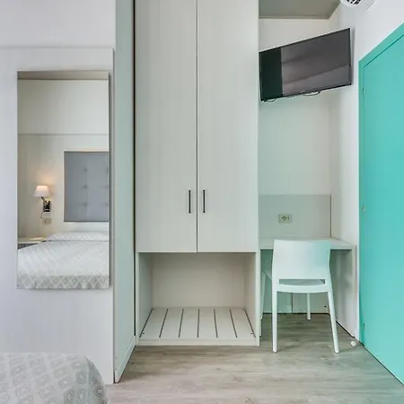 ホテル Garni' Serena カオルレ