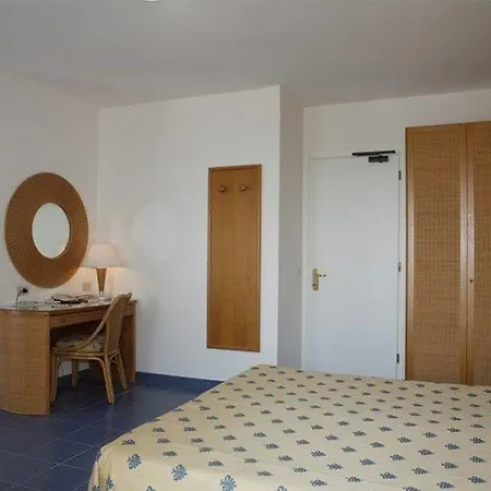 Garni' Serena Hotel