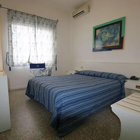 Hotel Garni' Serena 3*