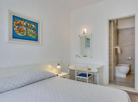 Hotel Garni' Serena 3*