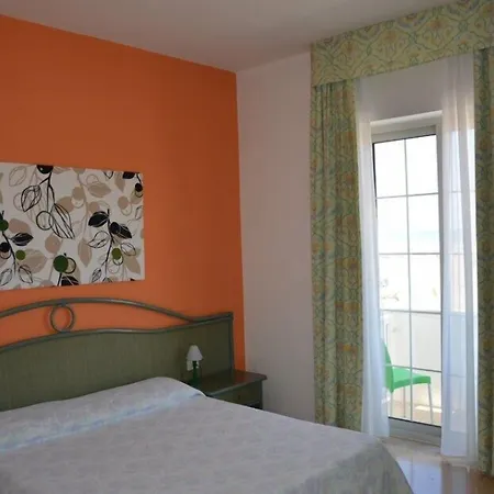 Garni' Serena Otel 3*