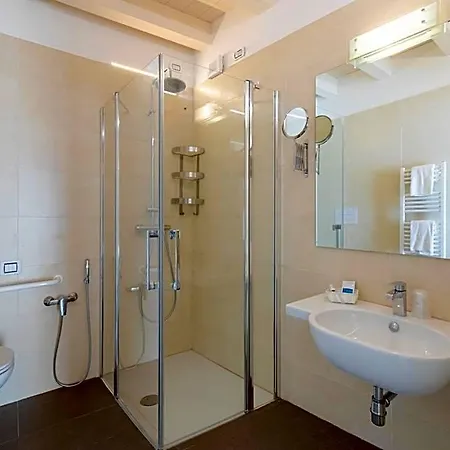 Garni' Serena 3*