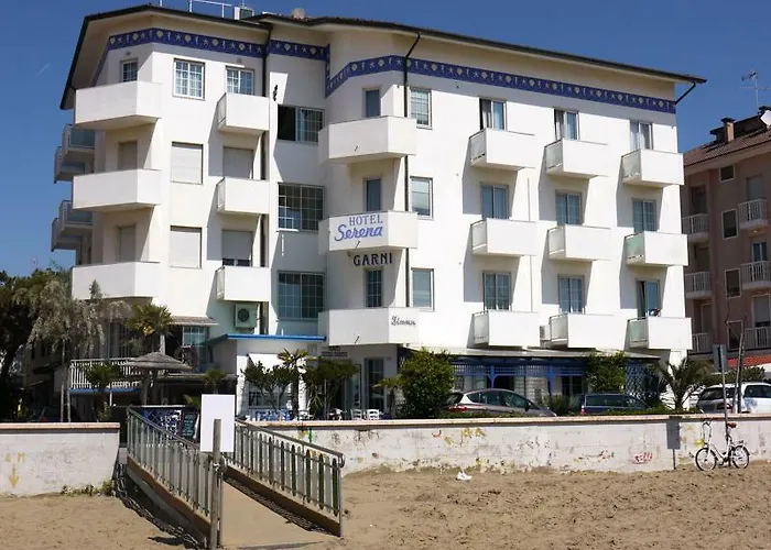 Garni' Serena Hotel 3*